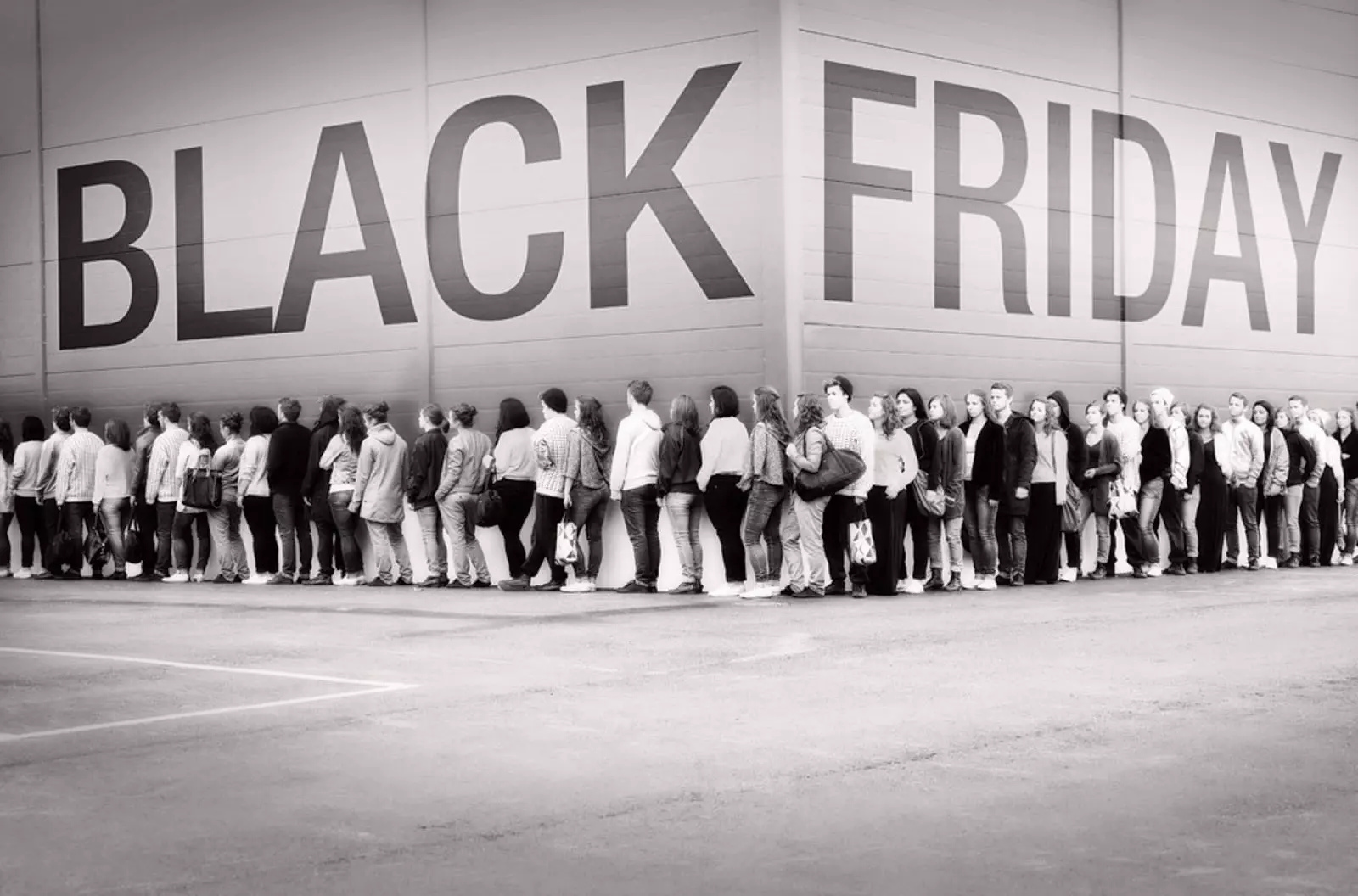 Black Friday People Queing