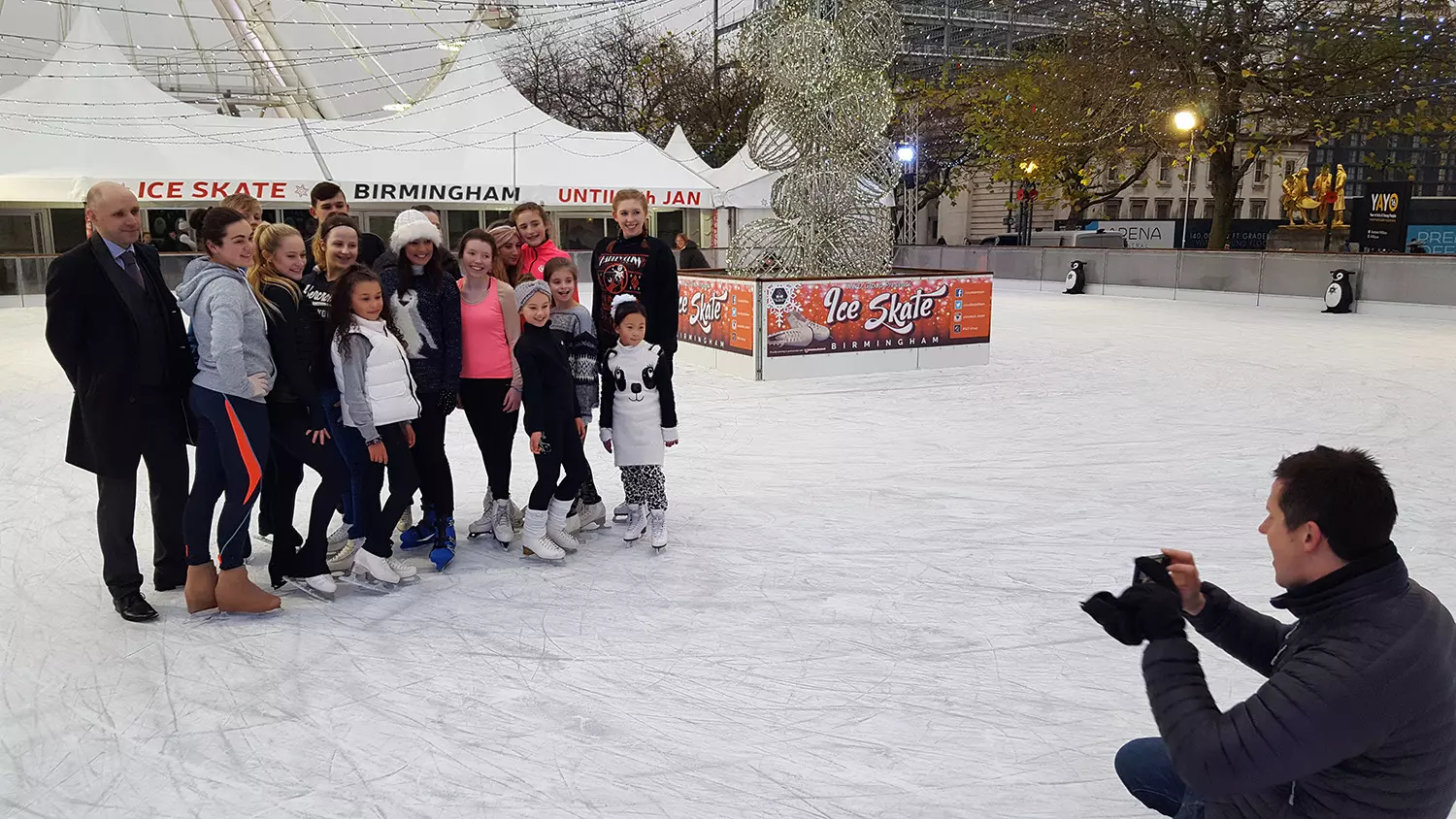 gmtv-ice-skate-birmingham